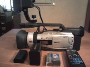 Canon XM2