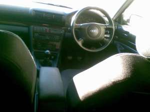 vand aripi fata audi a4 motor 1.8 benzina an 1998