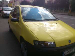 Fiat Punto,  inmatriculat super pret