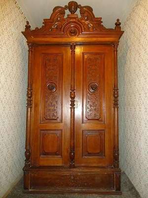 vand mobila antica