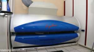 Vand aparat bronzare orizontal second hand Ergoline 500