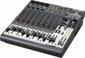 vand mixer behringer xenyx 1622FX