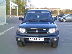 vand sau schimb mitubishi pajero pinin