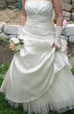 rochie-de-mireasa