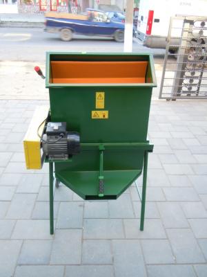 TEASC 70 L,   BATOZA PORUMB ELECTRICA,   PRESA STRUGURI