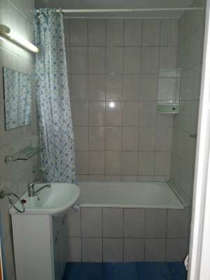 ofer spre inchiriere apartament 3 camere drumul taberei