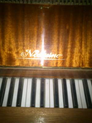 vand pianina NOCTURNO 1983