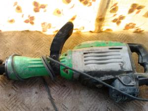 ciocan demolator MAKITA 1400 w