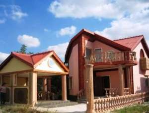 vand vila 50000euro!accept plata in rate!!
