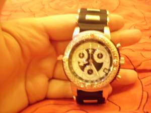 Vand ceas Faconnable cu diamante