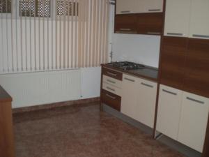 Calea Grivitei vila de inchiriat,    320mp