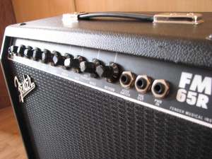 Vand amplificator Fender Frontman 65 w