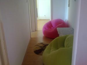 oferta inchiriere,   3 camere,    300 euro