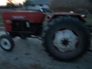 vand tractor v 445 in stare perfecta de functionare