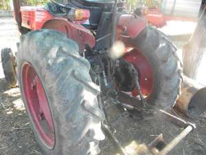 vand tractor v 445 in stare perfecta de functionare