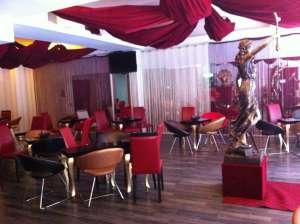 VAND MOBILA ELECTRONICE BAR