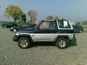 Vand Daihatsu feroza  1,   6