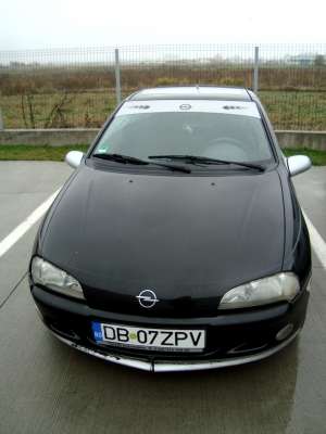 Se vinde Opel Tigra