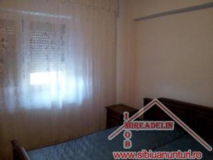 APARTAMENT DE VANZARE,   3 CAMERE,   str VASILE AARON