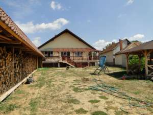 Vand casa in Diosig,  jud Bihor zona centrala