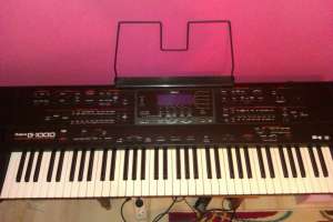 Vand orga Roland G 1000