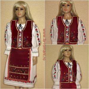 COSTUME POPULARE ROMANESTI