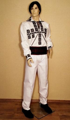 COSTUME POPULARE ROMANESTI