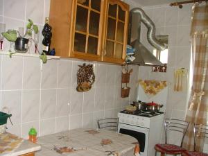 AP.4 CAMERE-AVIATIEI-METROU