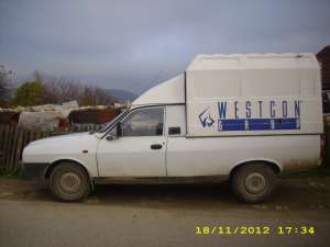 Vand Dacia papuc 4x4 2 locuri