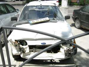 vand ford fiesta mk3 avariat