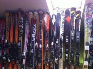 VAND SKIURI DE TOP NOI SI SECOND