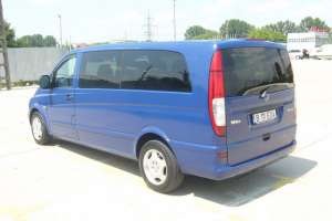 Inchiriez  Mercedes Vito 8+1 locuri,  extra long,   dublu climatronic,  aer conditionat individual, 