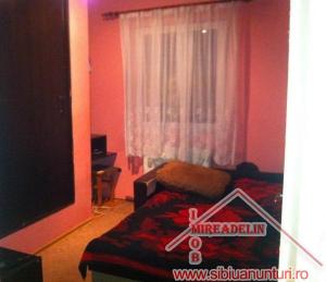APARTAMENT DE VANZARE 2 CAMERE,    STRADA RAHOVA