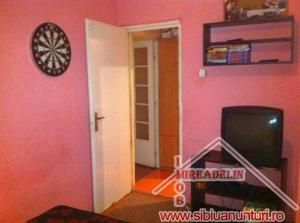 APARTAMENT DE VANZARE 2 CAMERE,    STRADA RAHOVA
