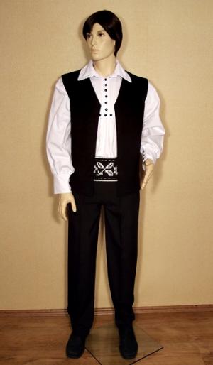 costum popular romanesc