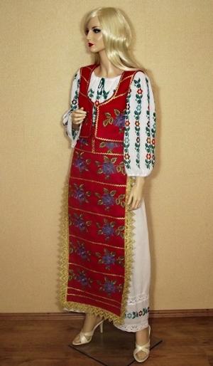 costum popular romanesc