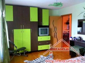 APARTAMENT LUX DE VANZARE,   3 CAMERE,   strada AVIATIEI