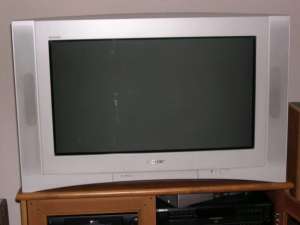 TV SONY 82 CM TRINITRON WEGA