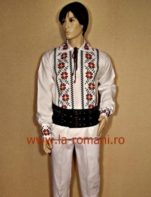 costum popular barbatesc