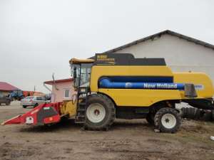 Vand combina New Holland CS 6050