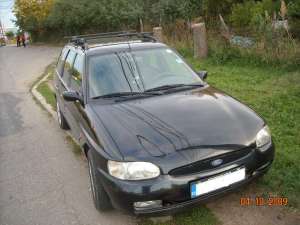 FORD ESCORT