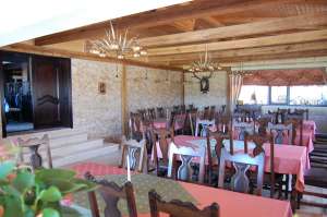 Mobilier lemn masiv