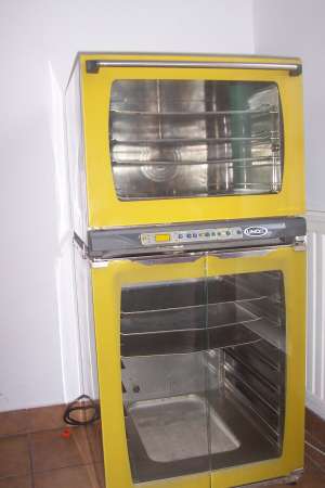Vand cupor+dospitor UNOX ARIANNA si malaxor de 20 sau 30 litri