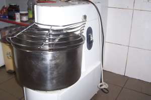 Vand cupor+dospitor UNOX ARIANNA si malaxor de 20 sau 30 litri