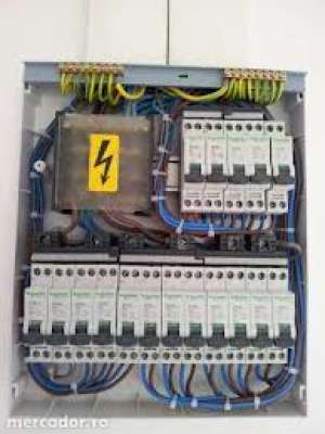 ELECTRICIAN AUTORIZAT