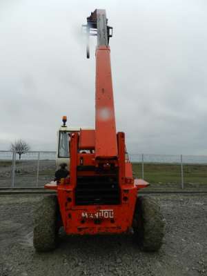 Vand incarcator telescopic Manitou