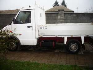 VAND CAMIONETA IVECO BASCULABILA