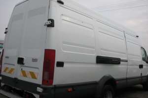 vand urgent microbuz marfa