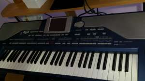 Vand korg PA 800 impecabila cu dual mp3
