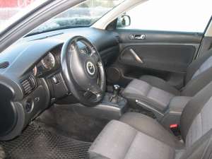 Volkswagen Passat 1.6 2003